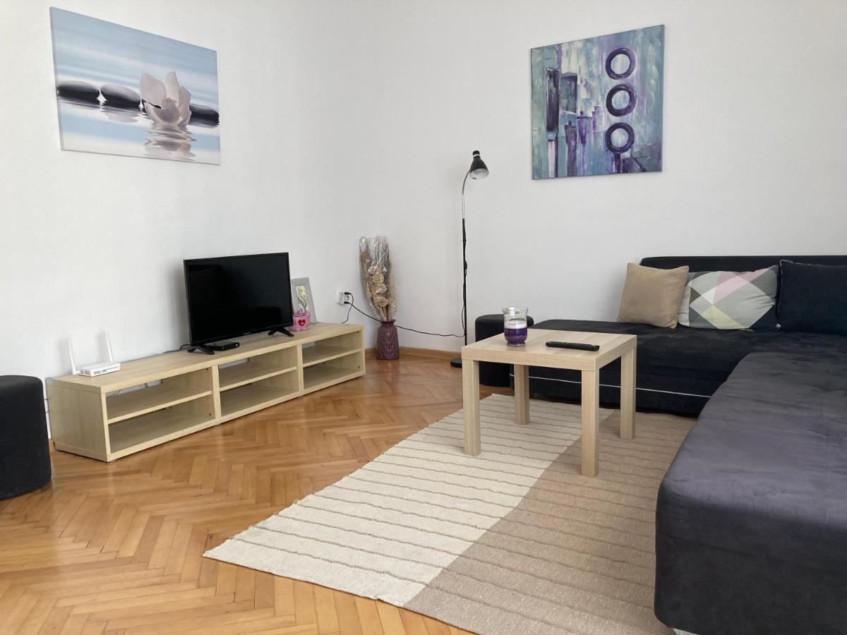 Central Suite Varna Exterior foto